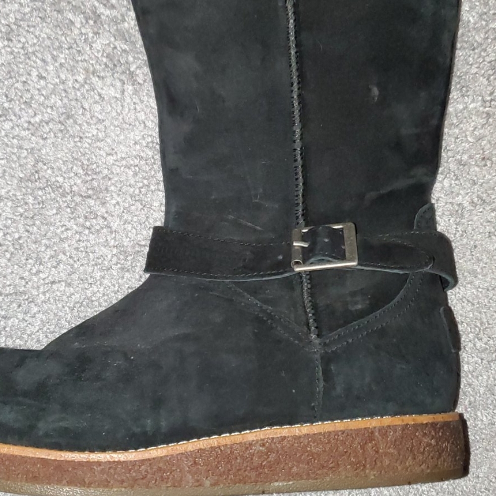 UGG suede boots - Picture 2 of 4
